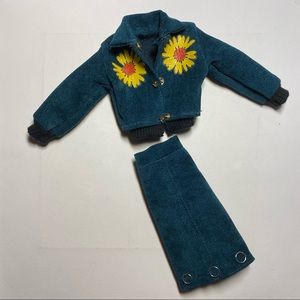 Barbie doll fashion set